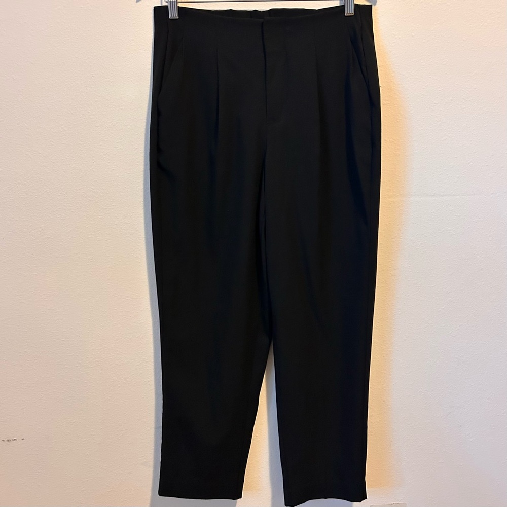 A New Day 10 Women’s Black Pleaded Professional Pants